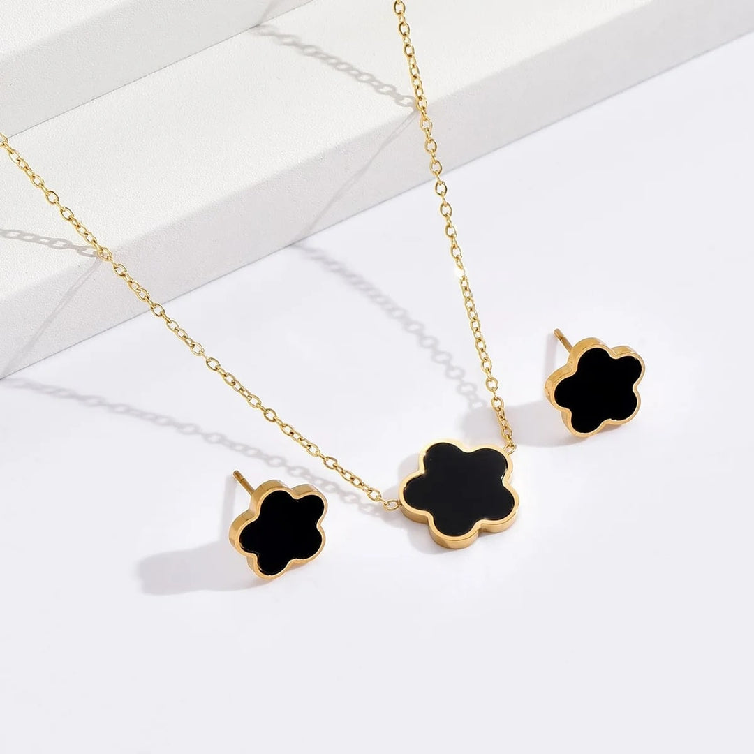 Five Leaf Clover Necklace & Earrings Set