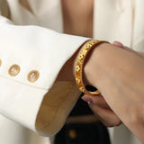 Bella Five Leaf Clover Solid Bangle