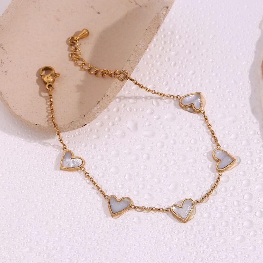 Carwen Heart Pendant Bracelet