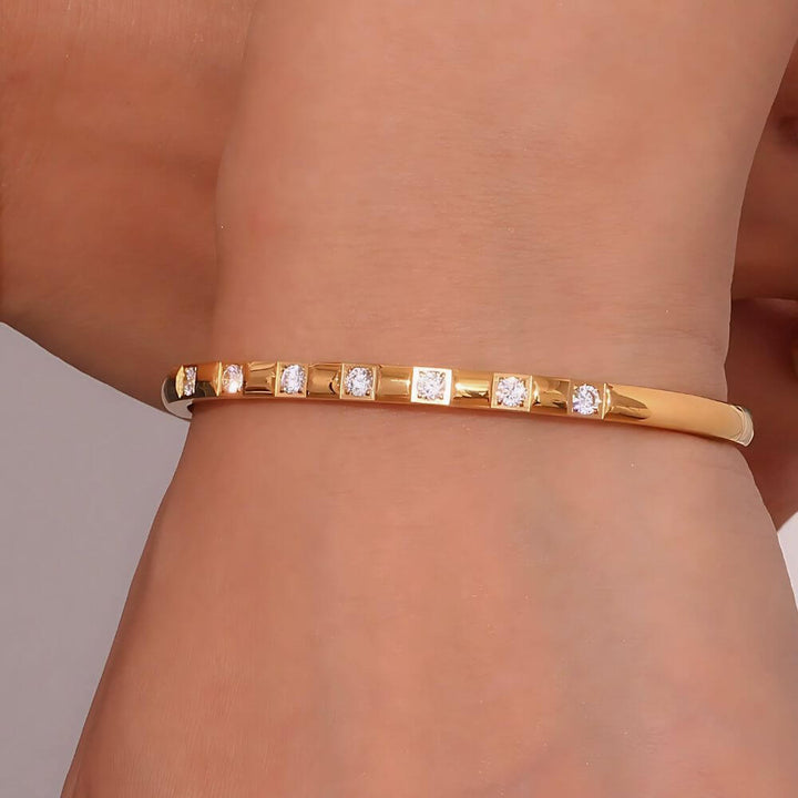 Ella Diamond Solid Bangle